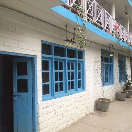 Om-Shanti Villa Manāli Zewnętrze zdjęcie