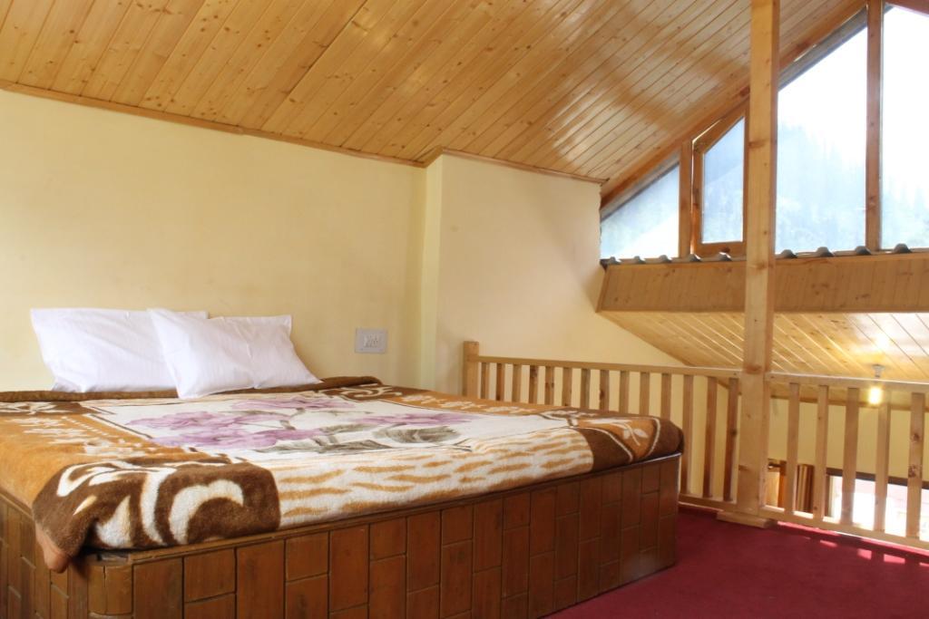 Om-Shanti Villa Manāli Zewnętrze zdjęcie