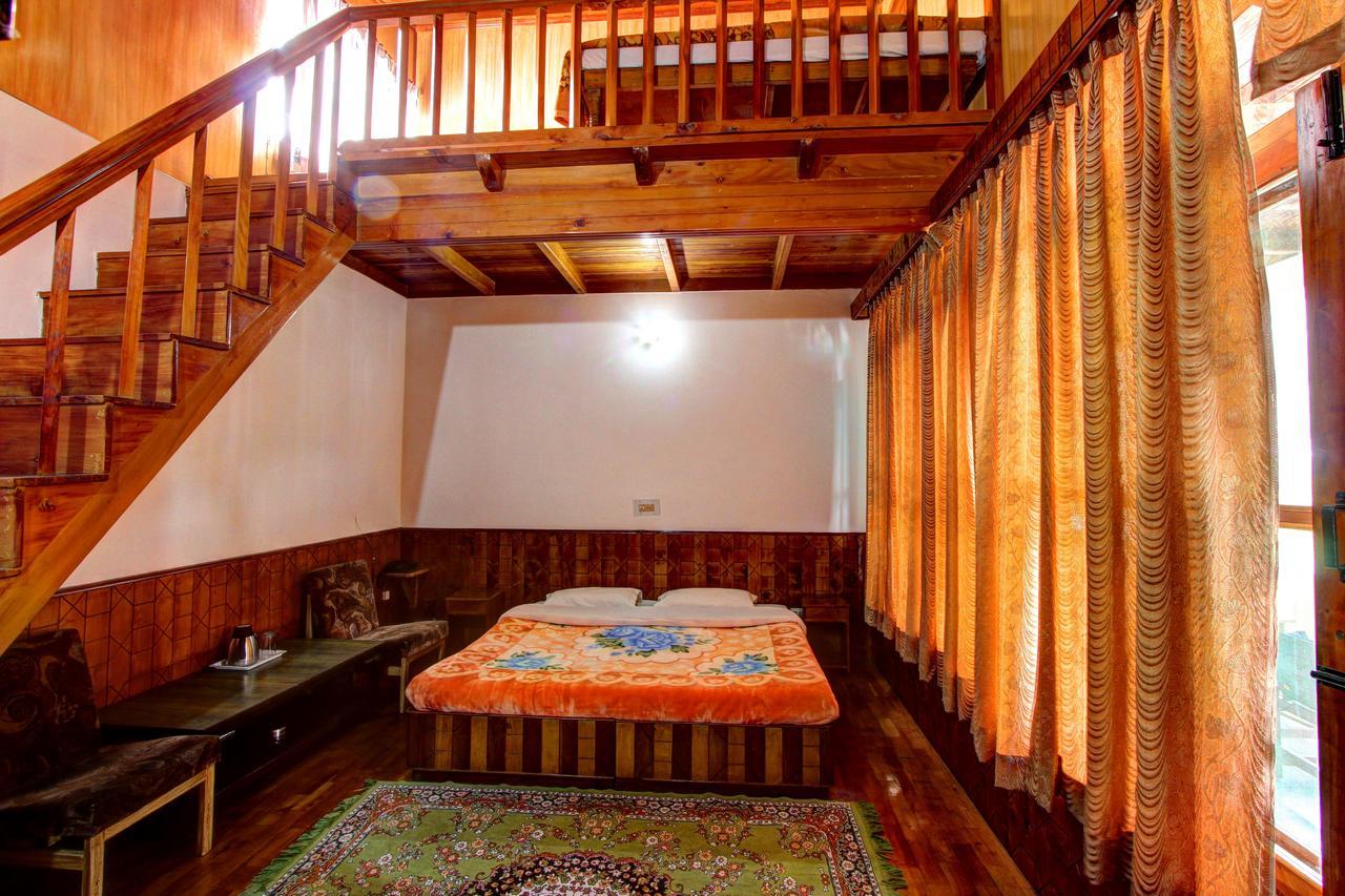 Om-Shanti Villa Manāli Zewnętrze zdjęcie